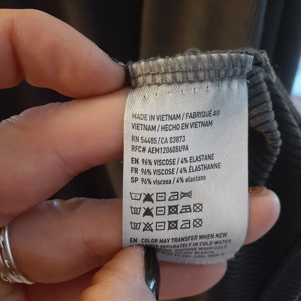 Top - Picture 3 of 4